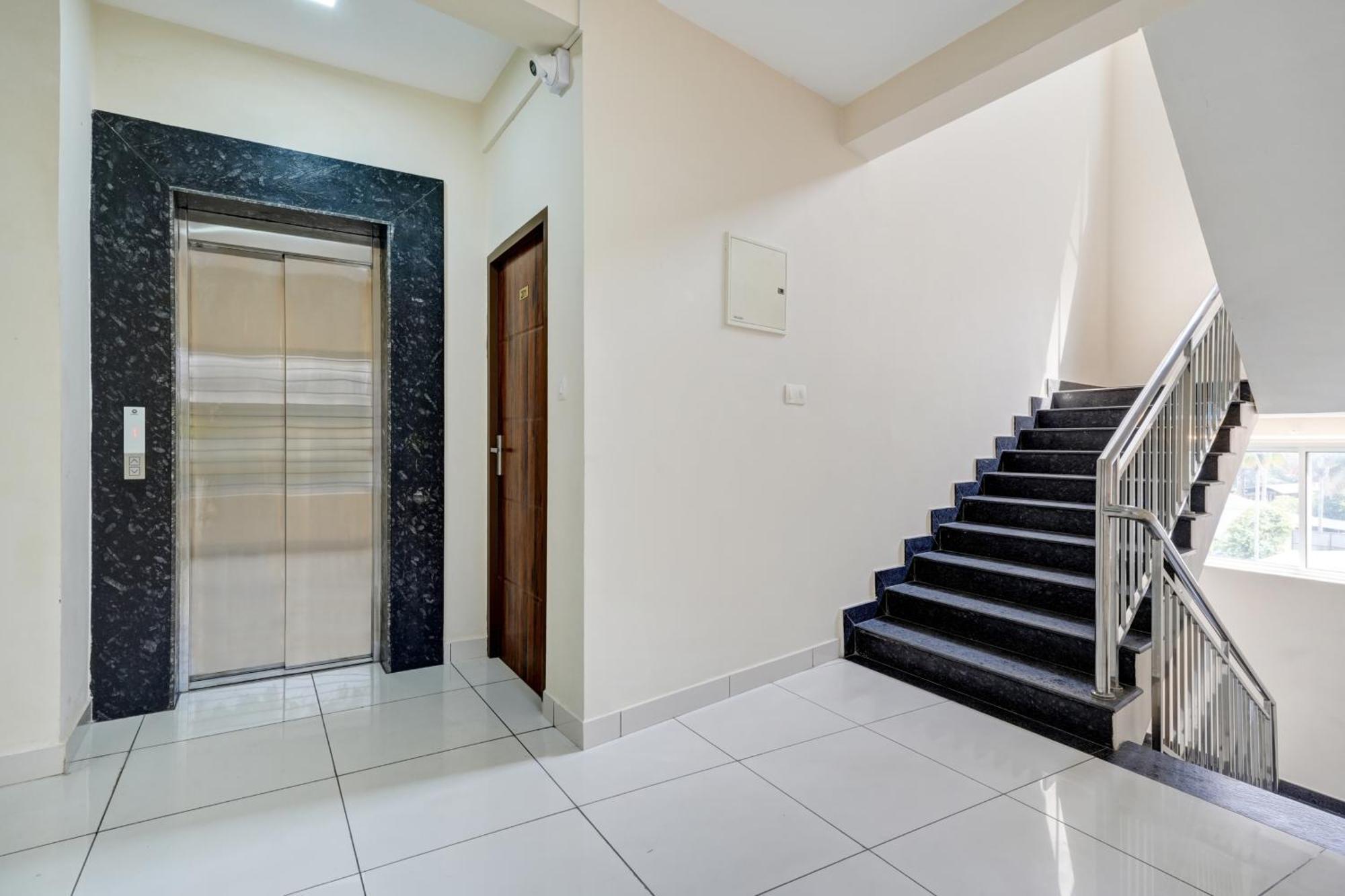 Kochi Gypsy Hotel Cusat מראה חיצוני תמונה