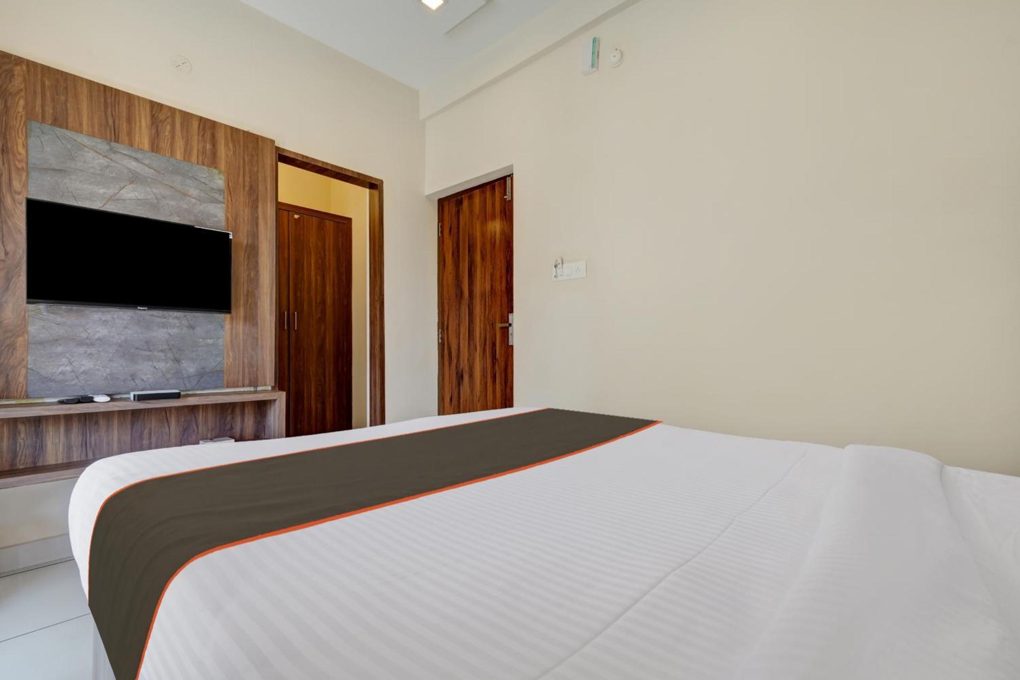 Kochi Gypsy Hotel Cusat מראה חיצוני תמונה