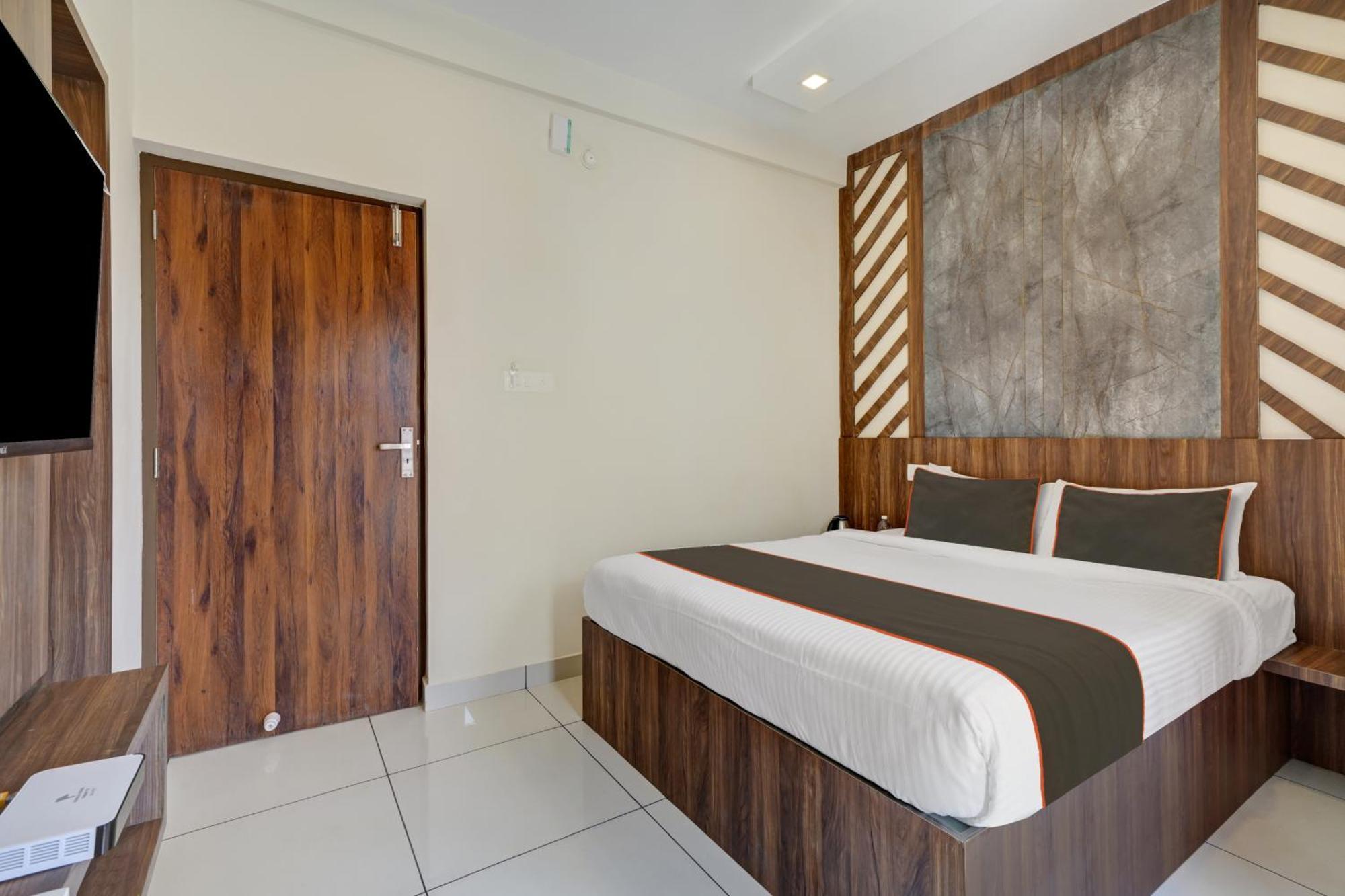 Kochi Gypsy Hotel Cusat מראה חיצוני תמונה