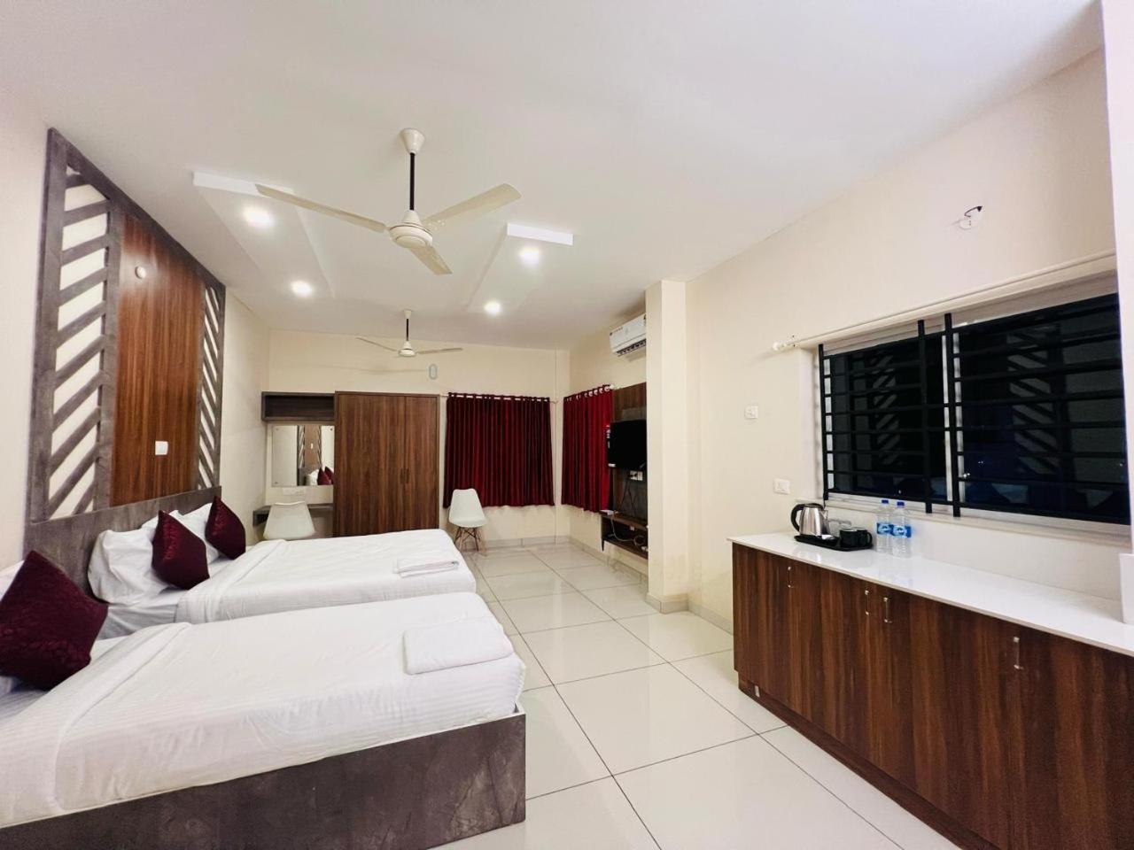 Kochi Gypsy Hotel Cusat מראה חיצוני תמונה
