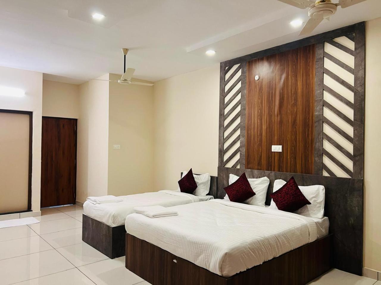 Kochi Gypsy Hotel Cusat מראה חיצוני תמונה