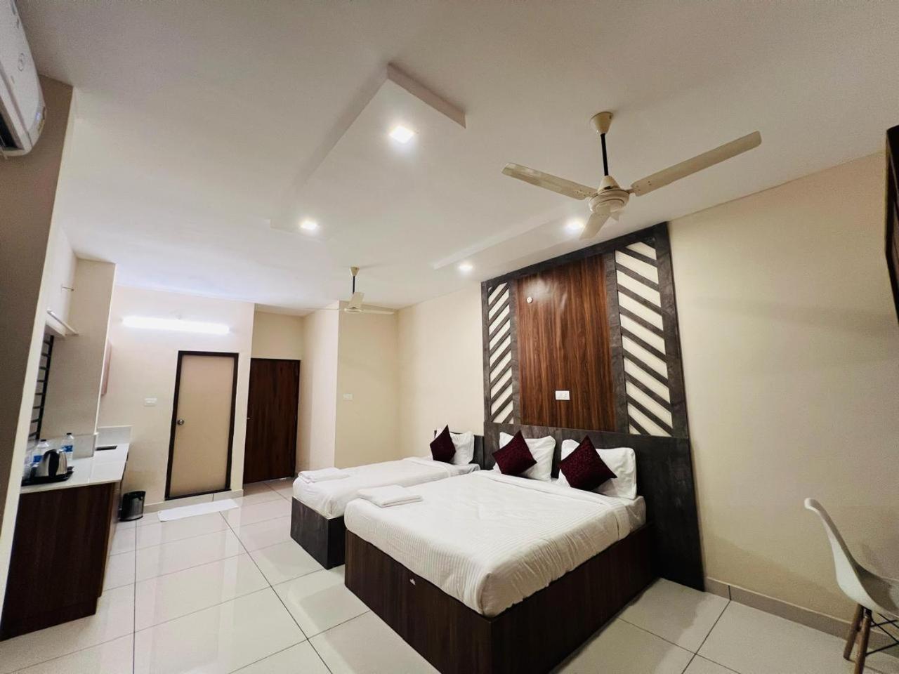 Kochi Gypsy Hotel Cusat מראה חיצוני תמונה